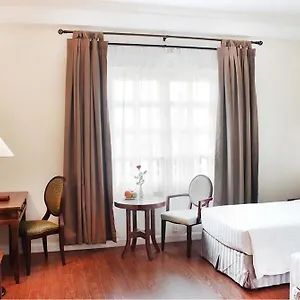 Phoenix Hotel